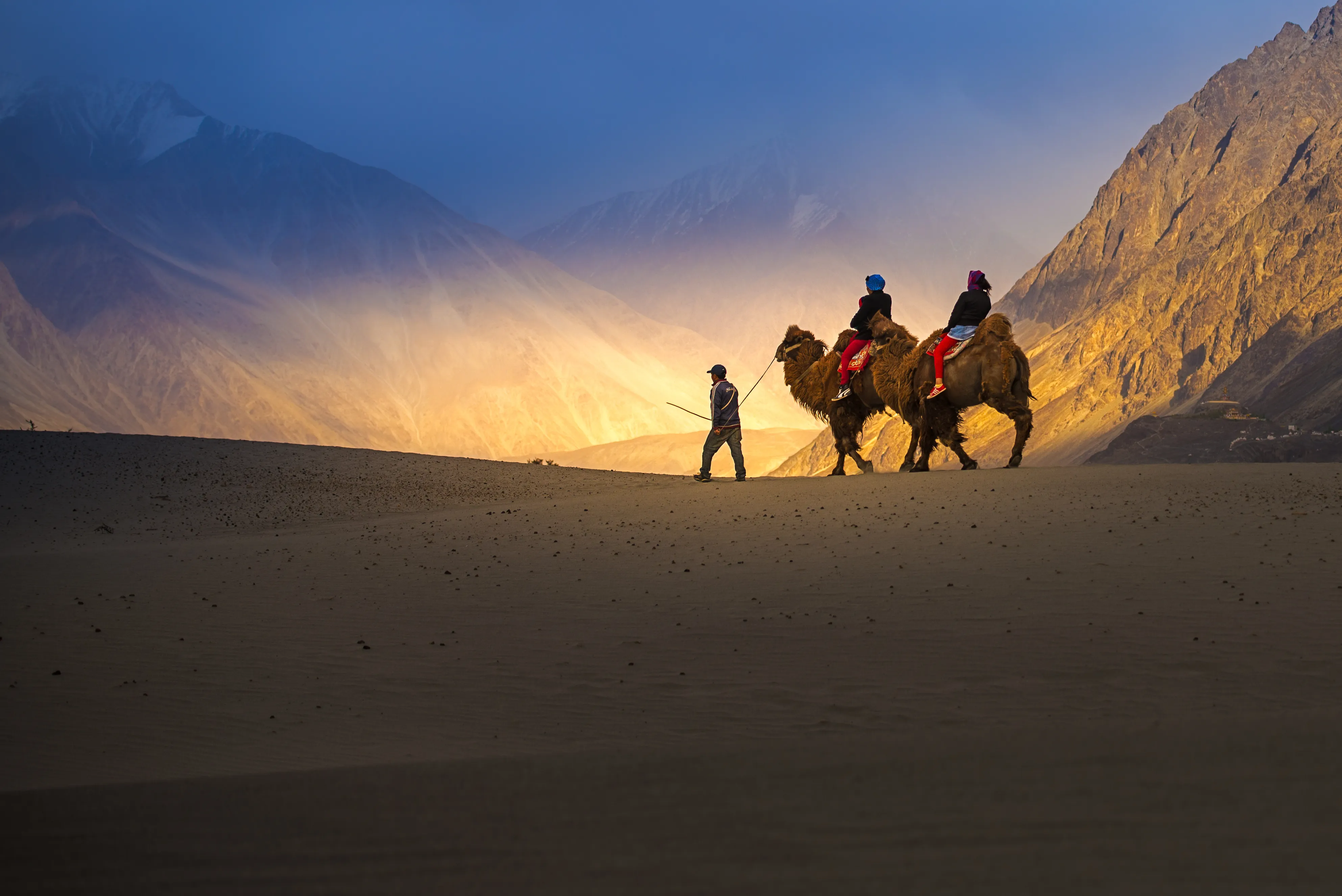 4 Nights/ 5 Days Leh Ladakh Tour - INR 11499 PP
